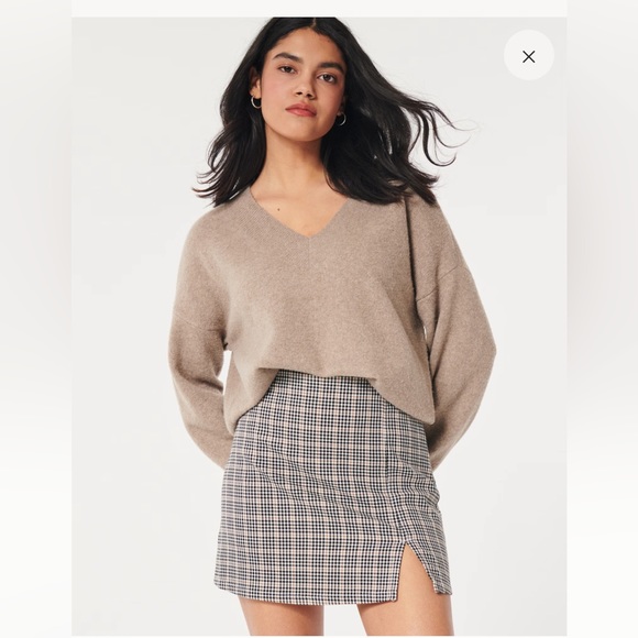 NWT - Hollister Ultra High-Rise A-Line Mini Skirt - Picture 1 of 10